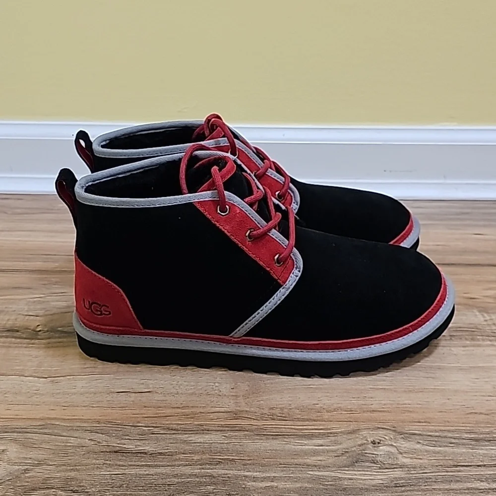 UGG Neumel boots, black/red/gray, size US 11 - Picture 3 of 7